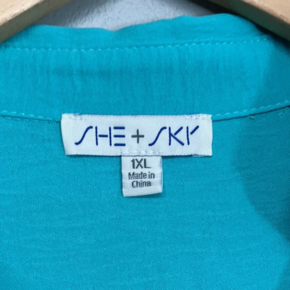 New She + Sky Blouse Top 1X - Picture 7 of 10